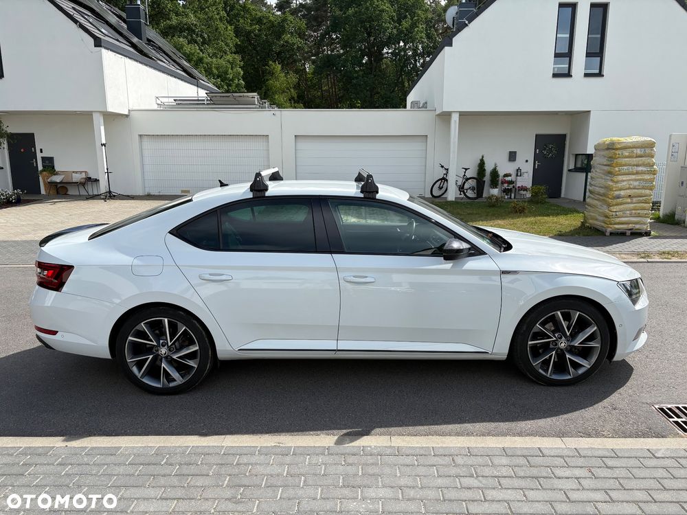 Skoda Superb 2.0 TDI 4x4 Sportline DSG - 3