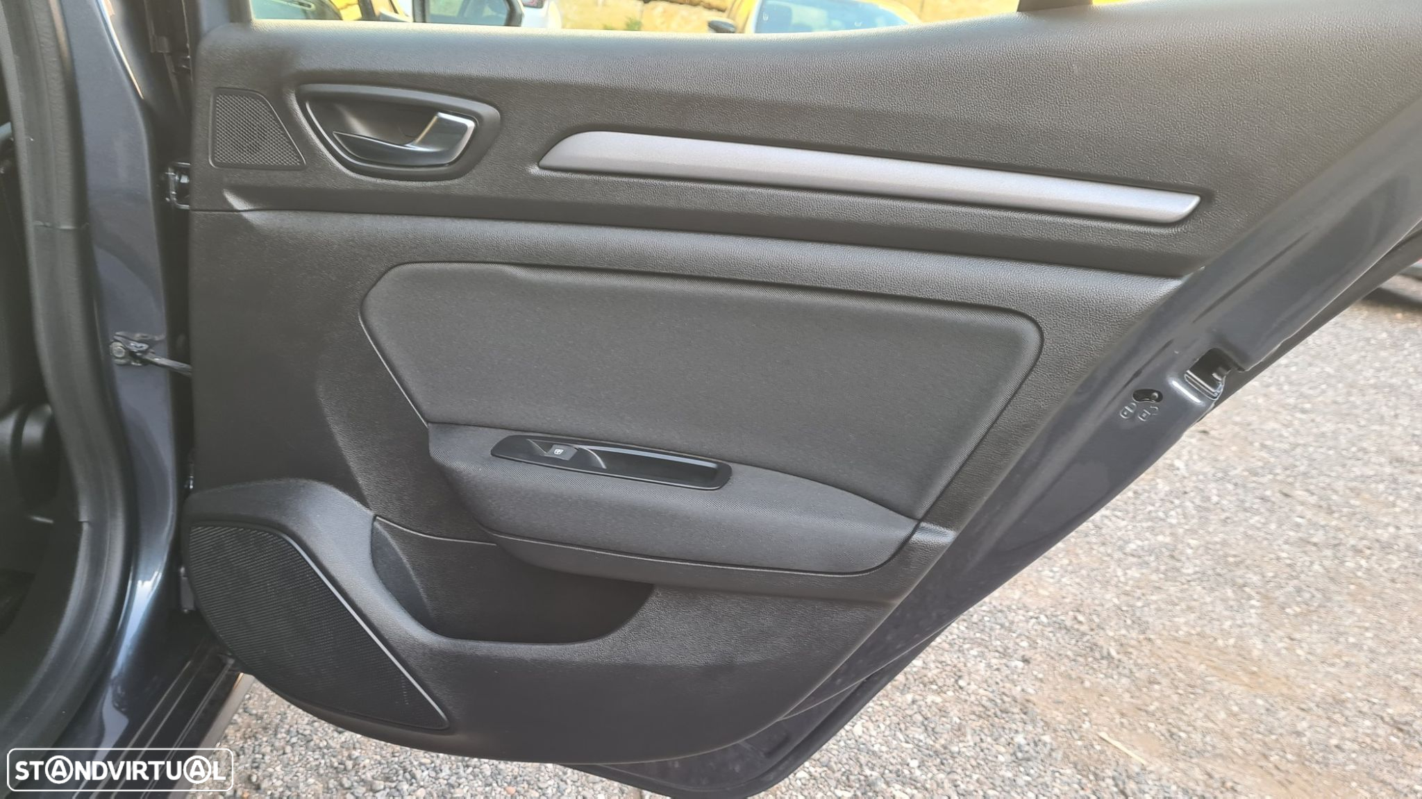 Renault Mégane 1.5 Blue dCi Intens EDC - 46