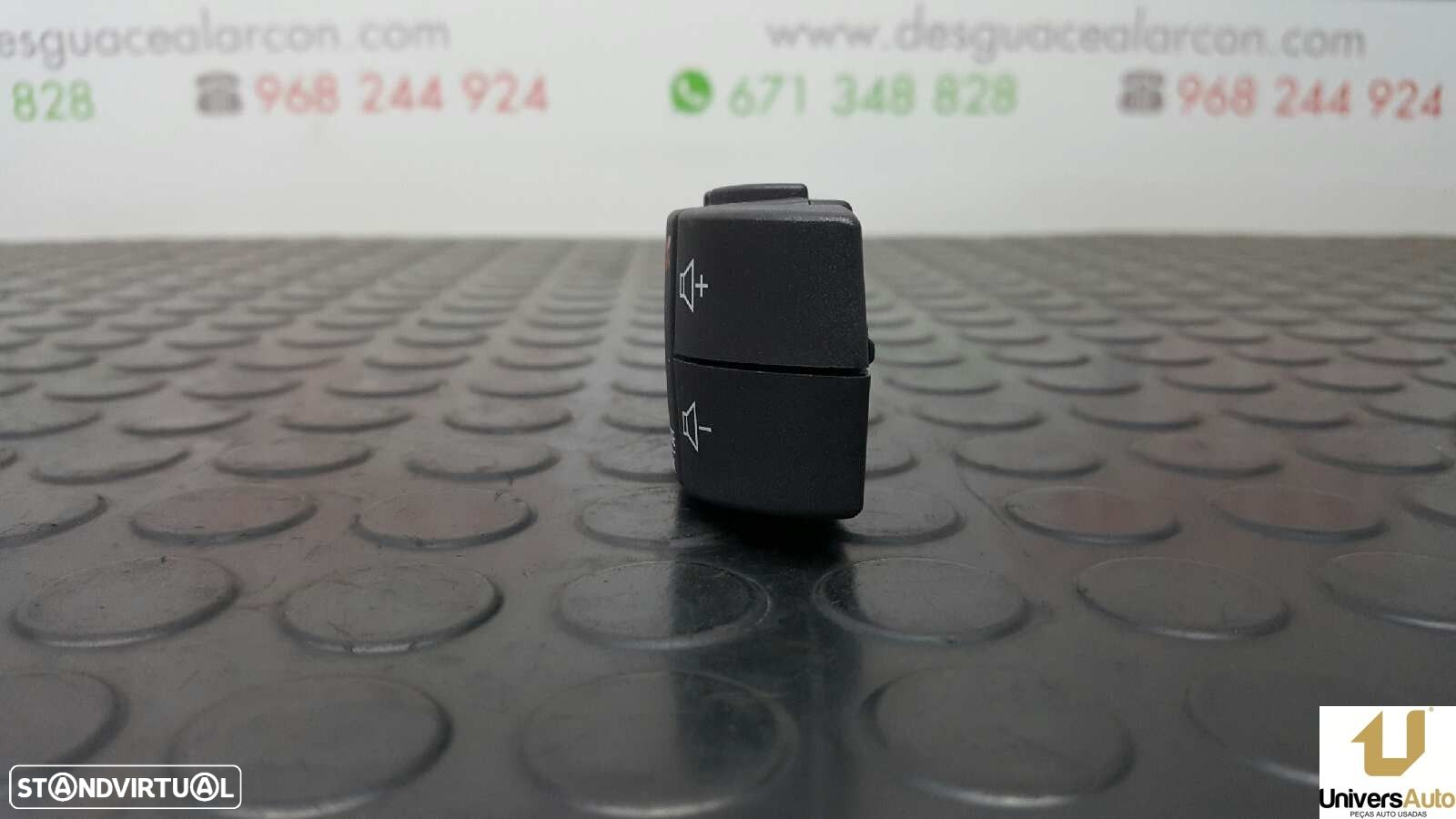 CONTROLE DO SISTEMA DE ÁUDIO / RÁDIO CD RENAULT CLIO IV LIMITED - 9