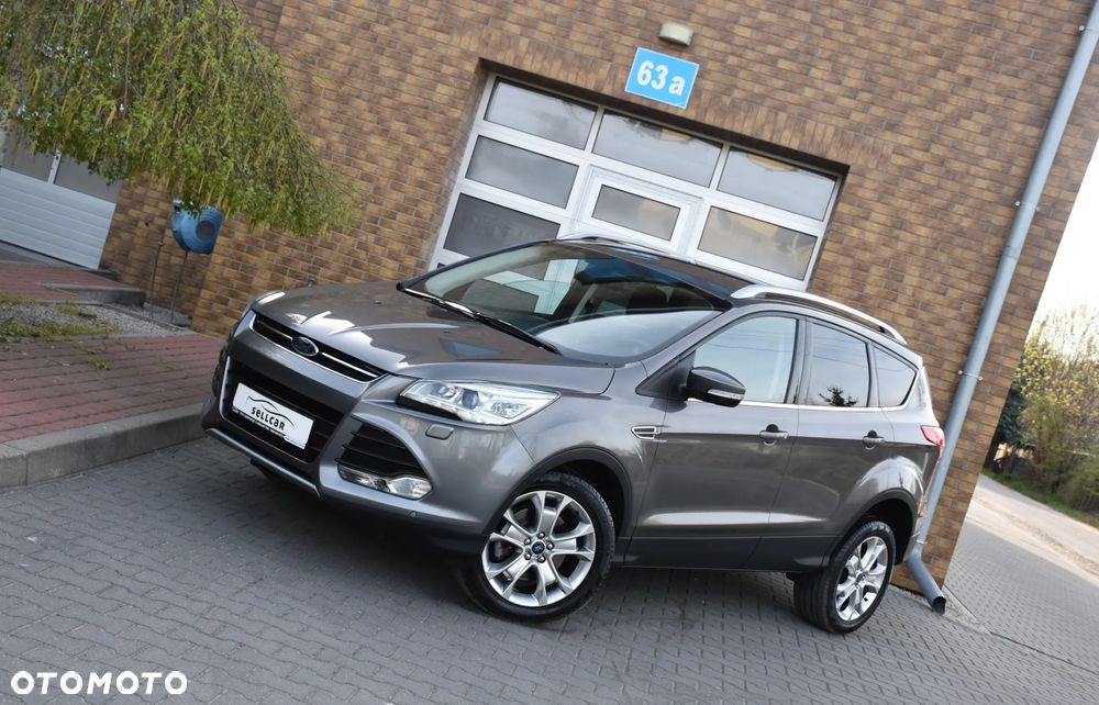 Ford Kuga - 1