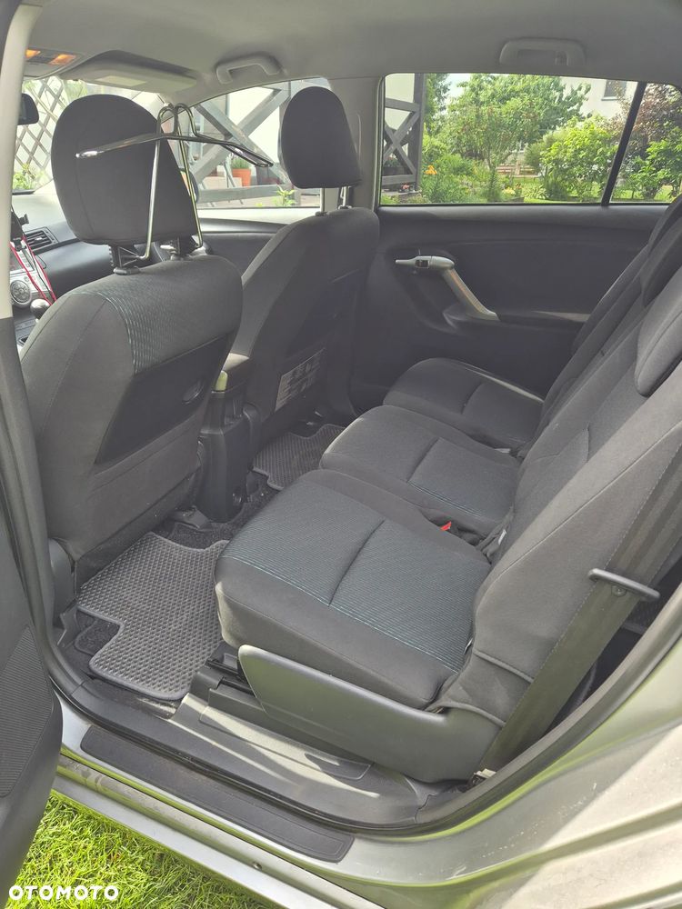 Toyota Verso - 8