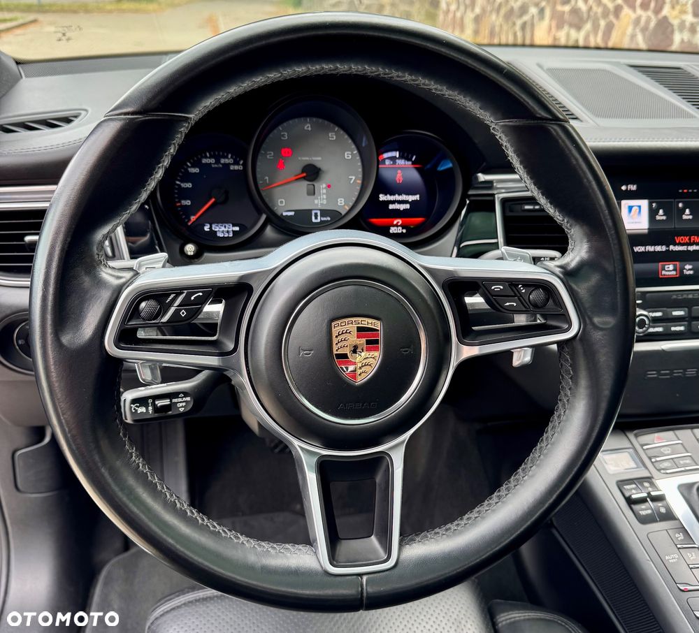 Porsche Macan S - 20