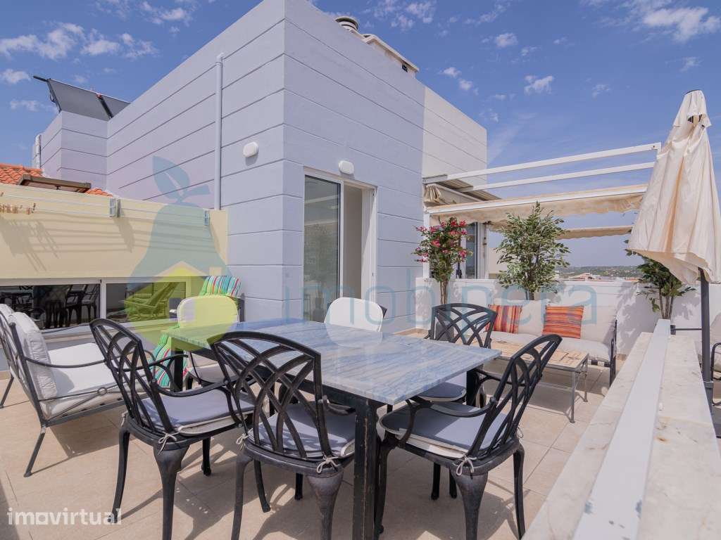 FABULOSO APARTAMENTO DUPLEX T4 MODERNO DE LUXO COM DOIS PISOS, GRAN...