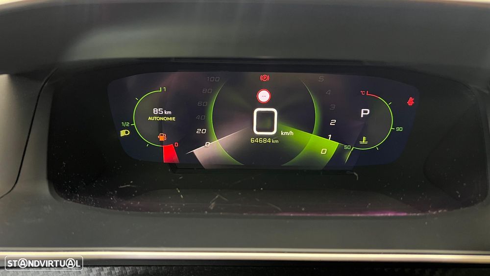 Peugeot 2008 1.2 PureTech Allure Pack EAT8 - 14