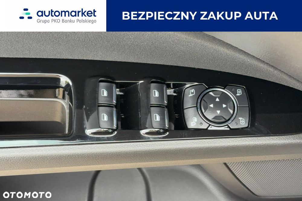 Ford Mondeo - 12