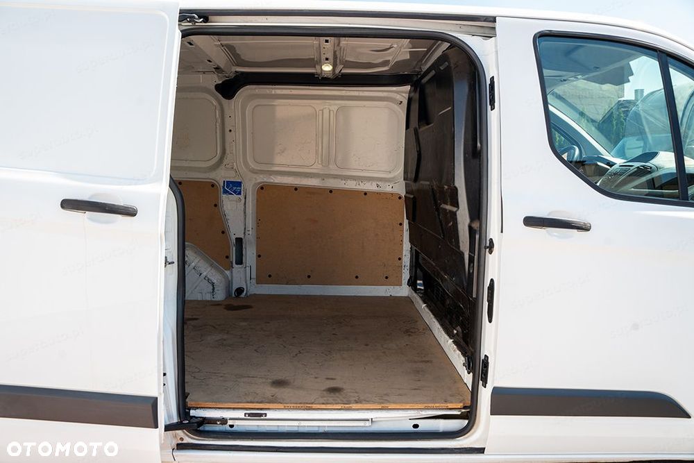 Ford Transit Custom - 28