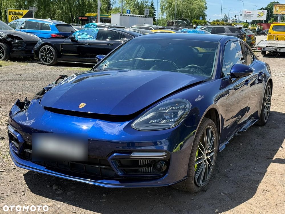 Porsche Panamera 4 E-Hybrid PHEV Executive - 2