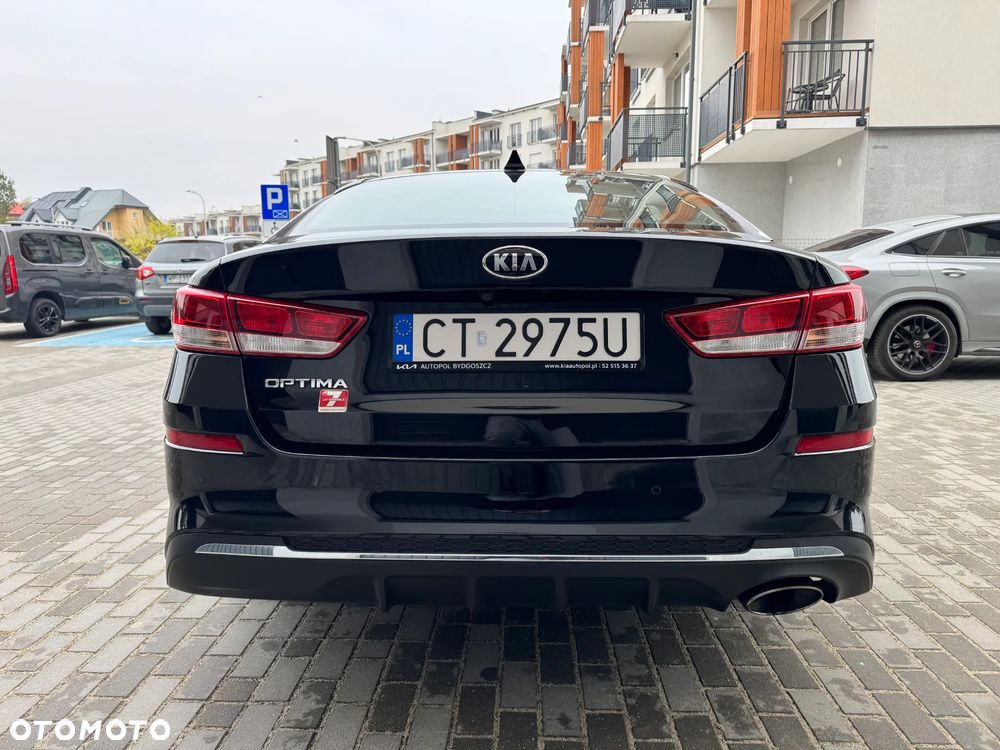 Kia Optima - 6