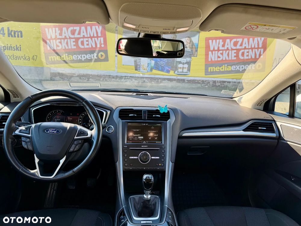 Ford Mondeo 2.0 TDCi STart-Stopp Vignale - 11