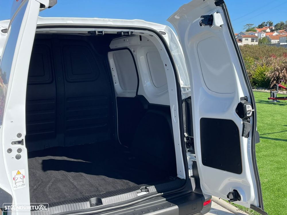 Renault 45 kWh E-Tech - 19