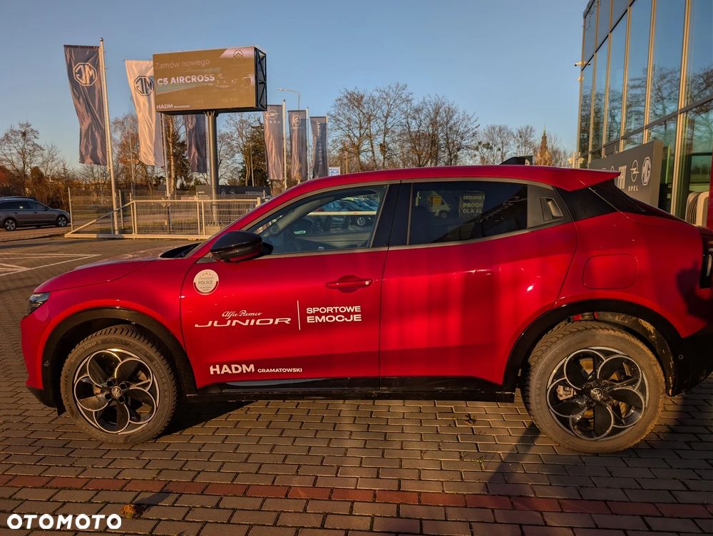 Alfa Romeo Junior 1.2 mHEV Ibrida Q4 eDCT - 26