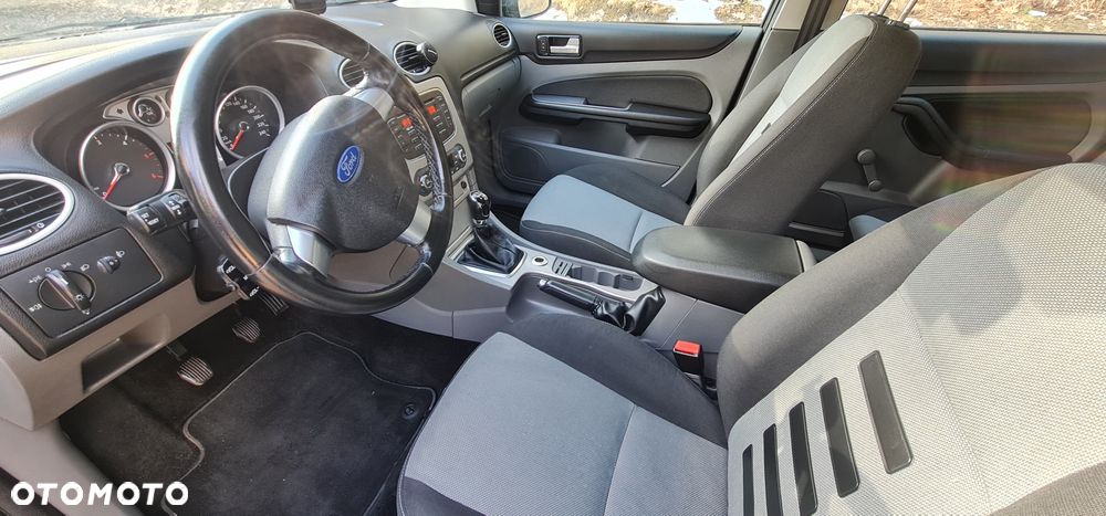 Ford Focus 1.6 TDCi Trend - 10