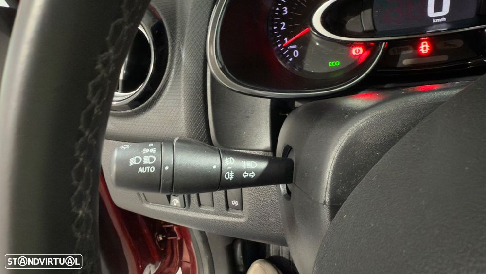 Renault Clio ENERGY TCe 120 INTENS - 22