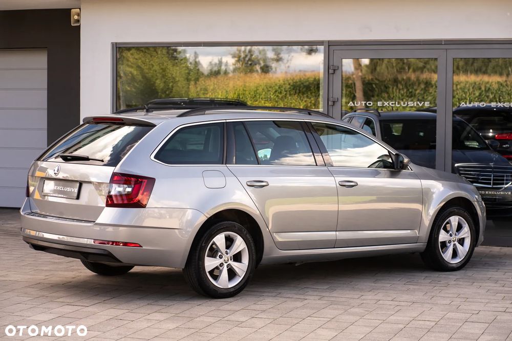 Skoda Octavia - 23