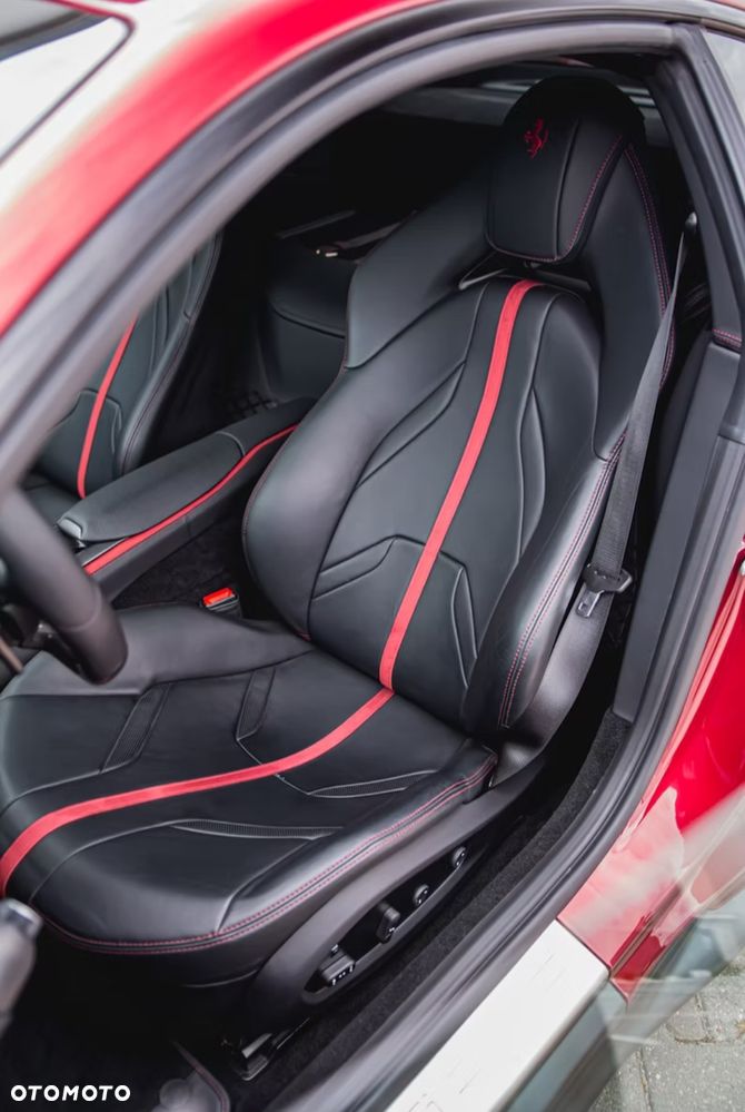 Ferrari 812 Superfast - 4