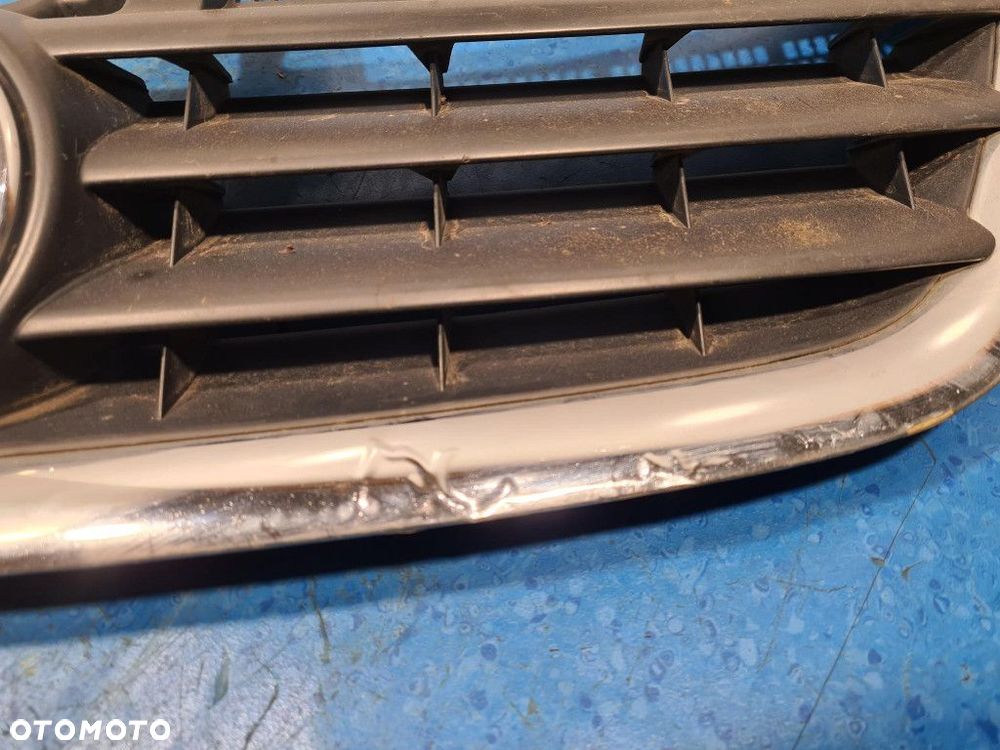 VOLKSWAGEN TOURAN I ATRAPA / GRILL - 5