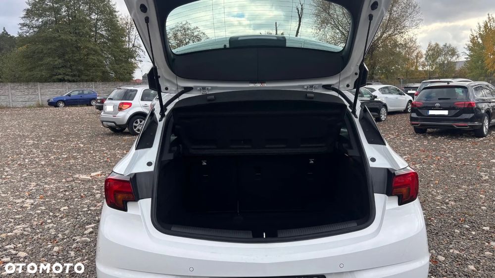 Opel Astra 1.4 Turbo Edition - 25