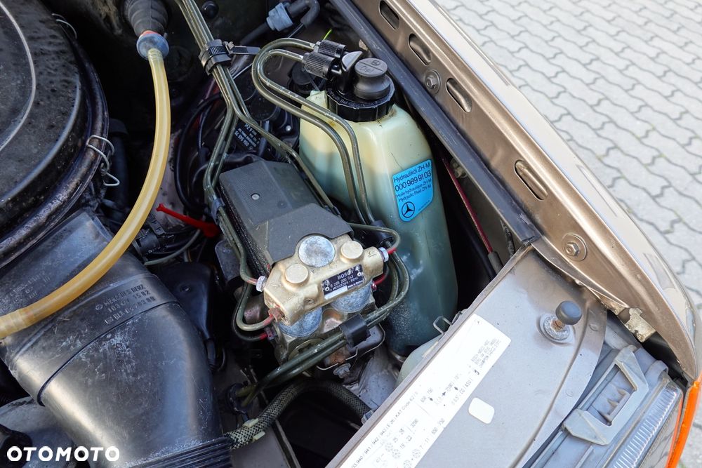 Mercedes-Benz W124 (1984-1993) - 9