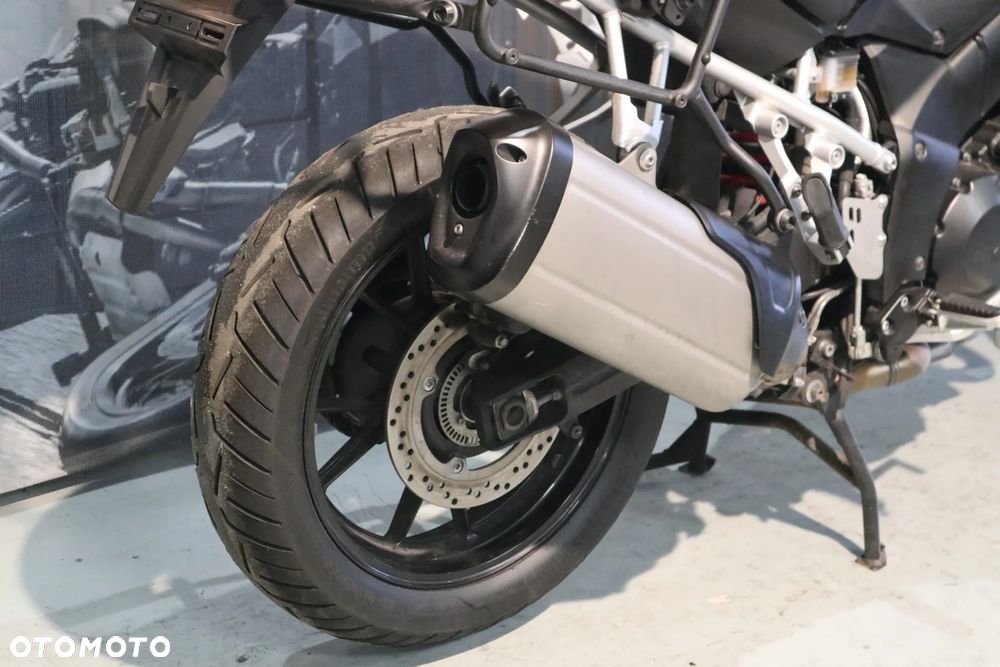 Suzuki V-STROM - 20