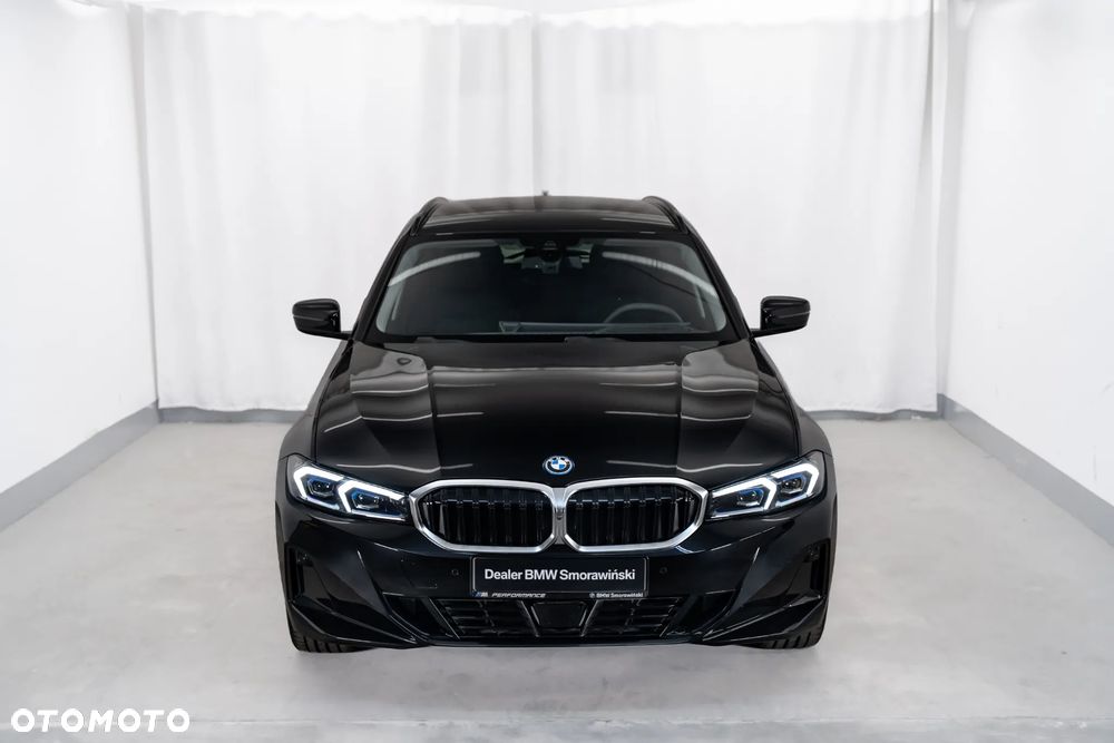 BMW Seria 3 330e PHEV xDrive - 12