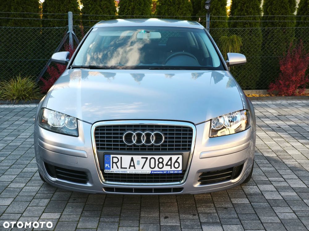 Audi A3 Sportback 1.6 Attraction - 12
