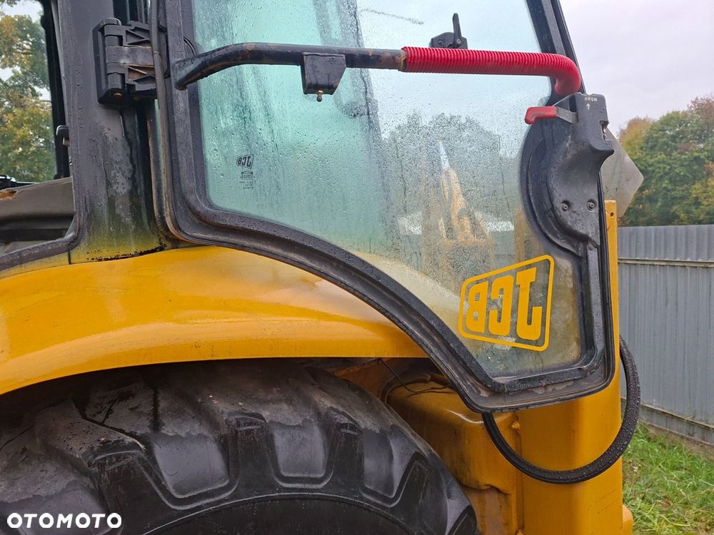 JCB 3Cx Sitemaster 4X4 - 9