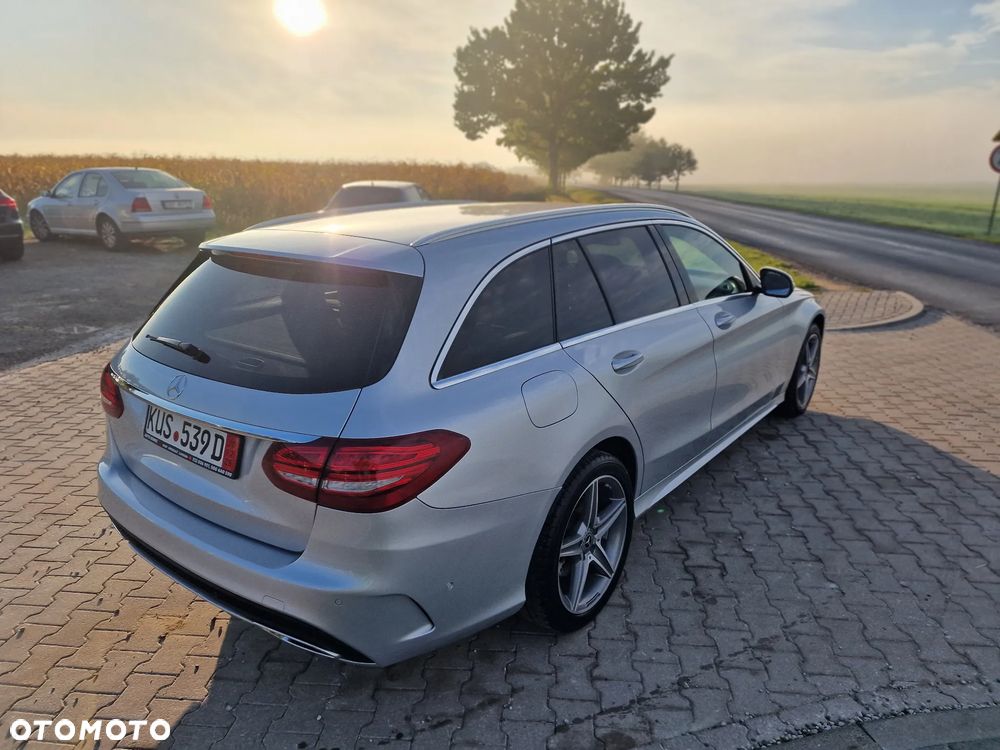Mercedes-Benz Klasa C 220 d 4Matic 9G-TRONIC AMG Line - 10