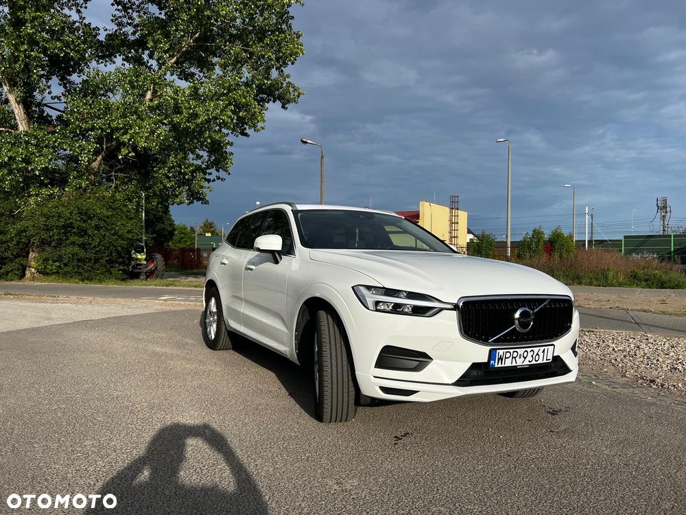 Volvo XC 60 D4 Momentum - 3
