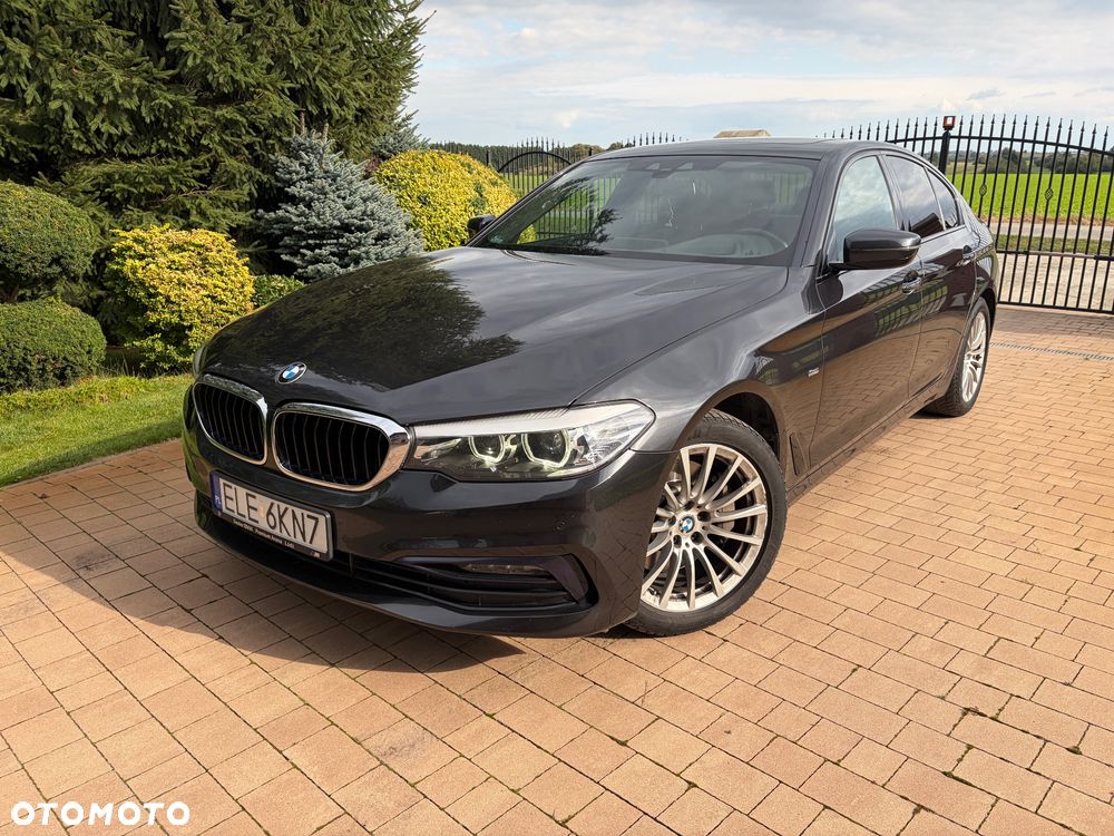BMW Seria 5 530d xDrive Sport Line sport - 7