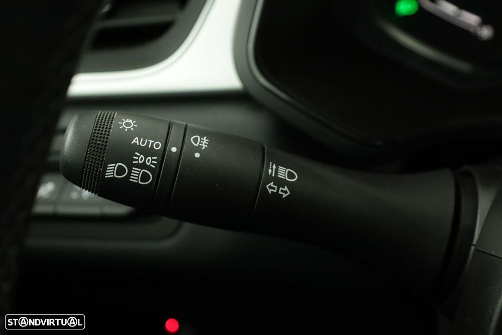 Renault Captur 1.0 TCe Techno Bi-Fuel - 17