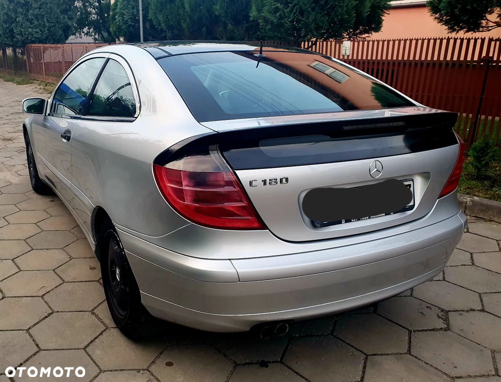 Mercedes-Benz Klasa C 180 - 4