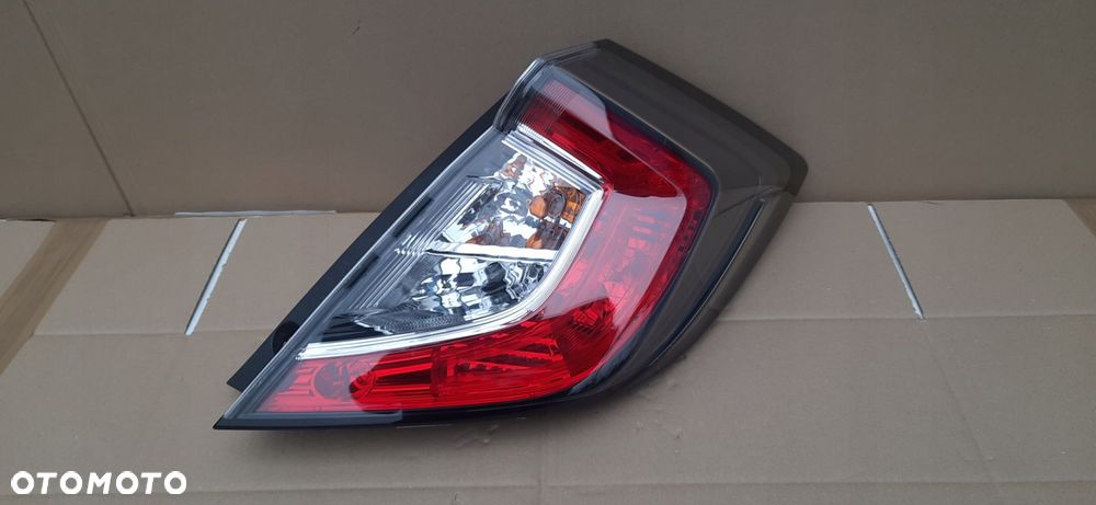 lampa tył prawa honda civic x hb - 2