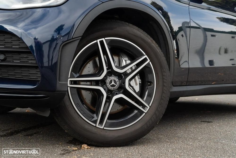 Mercedes-Benz GLC 220 - 40