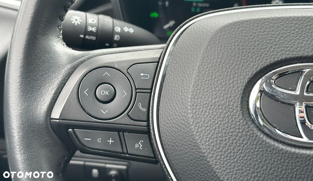 Toyota Corolla 1.8 Hybrid Comfort - 11