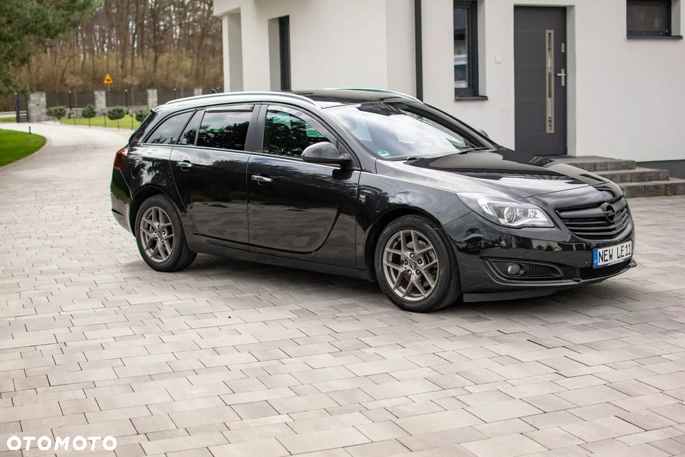 Opel Insignia - 12