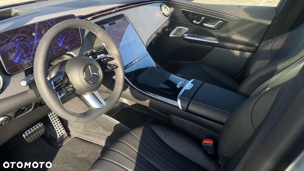 Mercedes-Benz EQE - 10