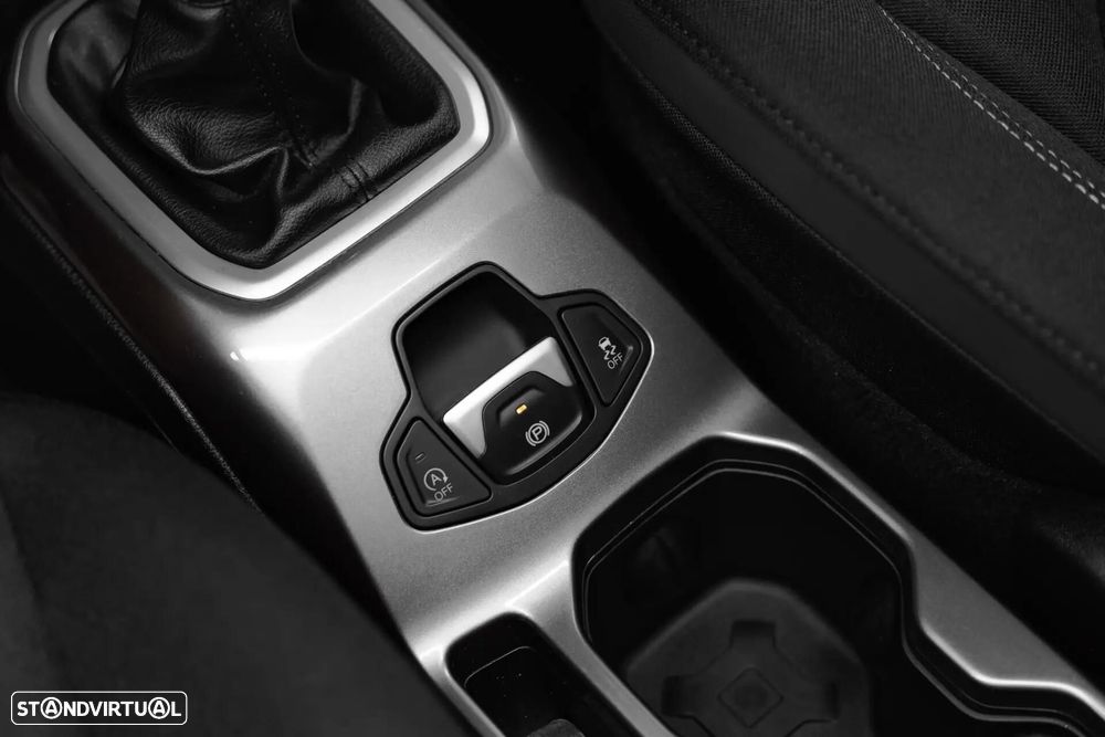 Jeep Renegade 1.0 T Limited - 29