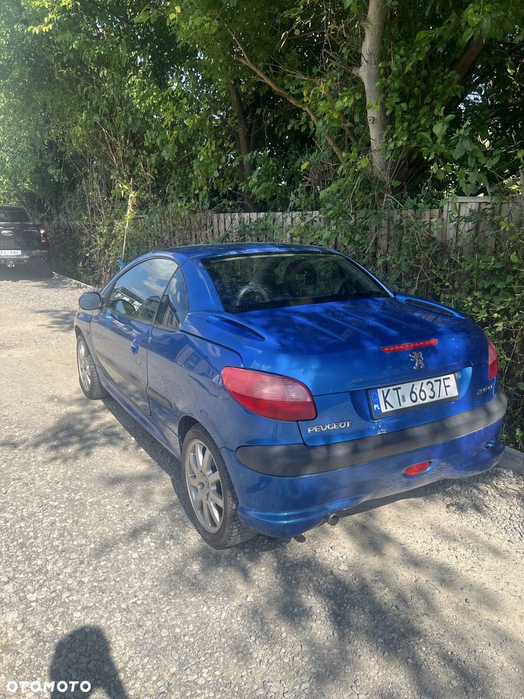 Peugeot 206 CC - 2