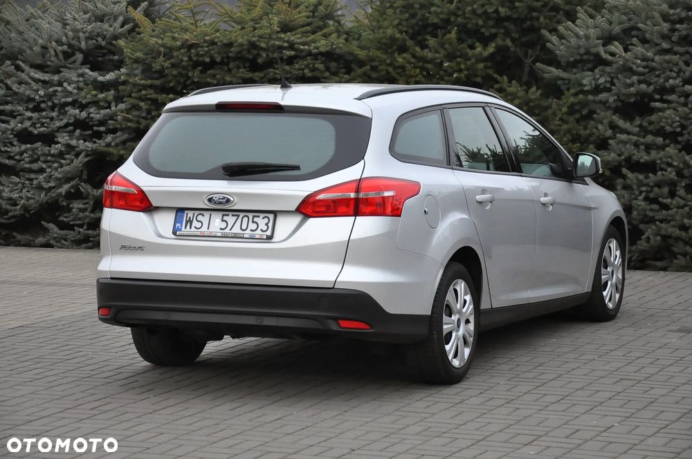 Ford Focus 1.5 TDCi DPF Start-Stopp-System Business - 12