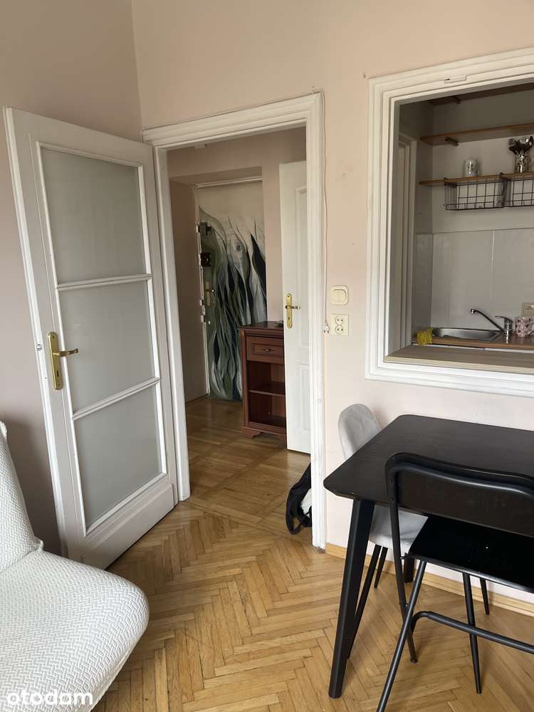 Klimatyczne 2 pokoje w sercu Warszawy - Nowy Świat / Świętokrzyska