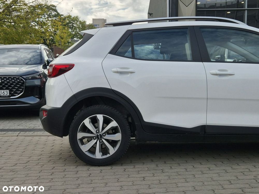 Kia Stonic 1.2 M - 10