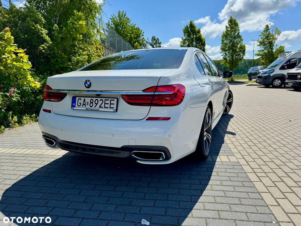 BMW Seria 7 730d xDrive - 4