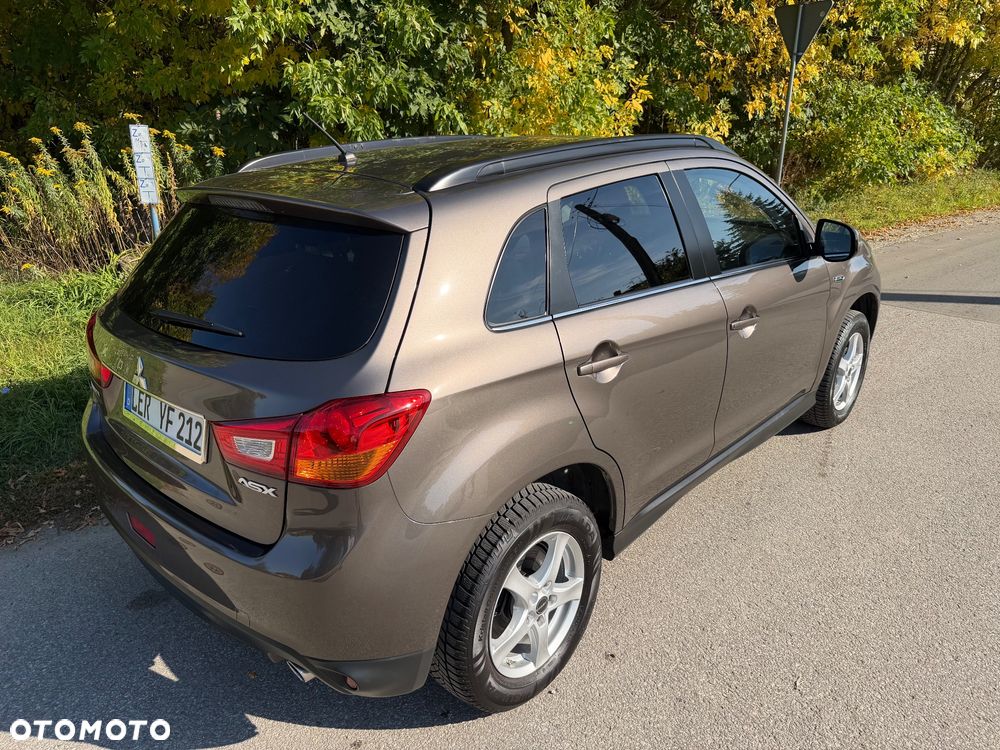 Mitsubishi ASX - 17