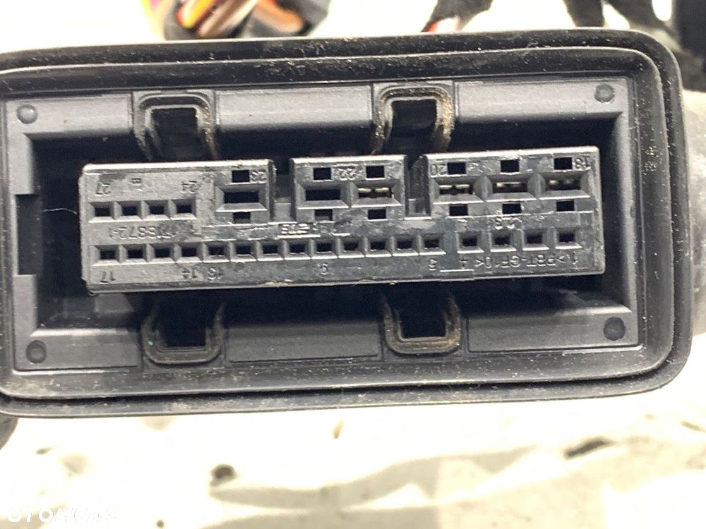 WIĄZKA DRZWI PRZÓD LEWY  VW PASSAT B8 Variant (3G5, CB5) 2014 - 2022 2.0 TDI 110 kW [150 KM] olej - 3