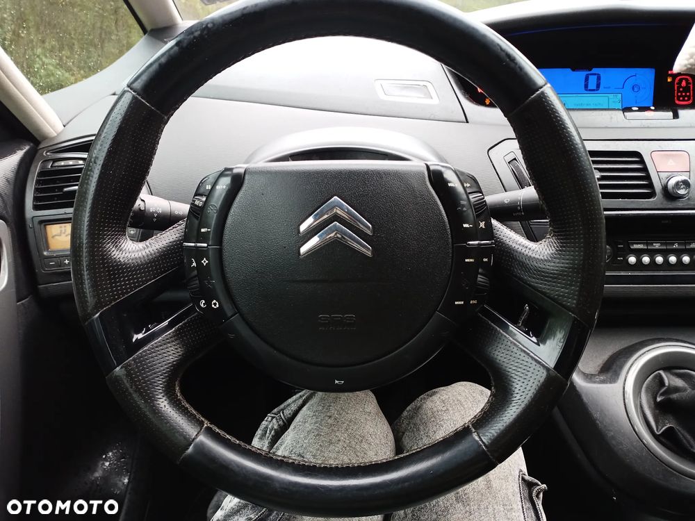 Citroën C4 Picasso 1.8 16V Confort - 7
