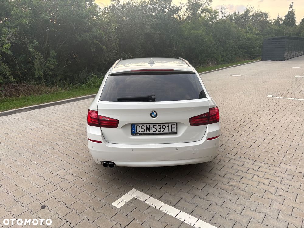 BMW Seria 5 520d - 4