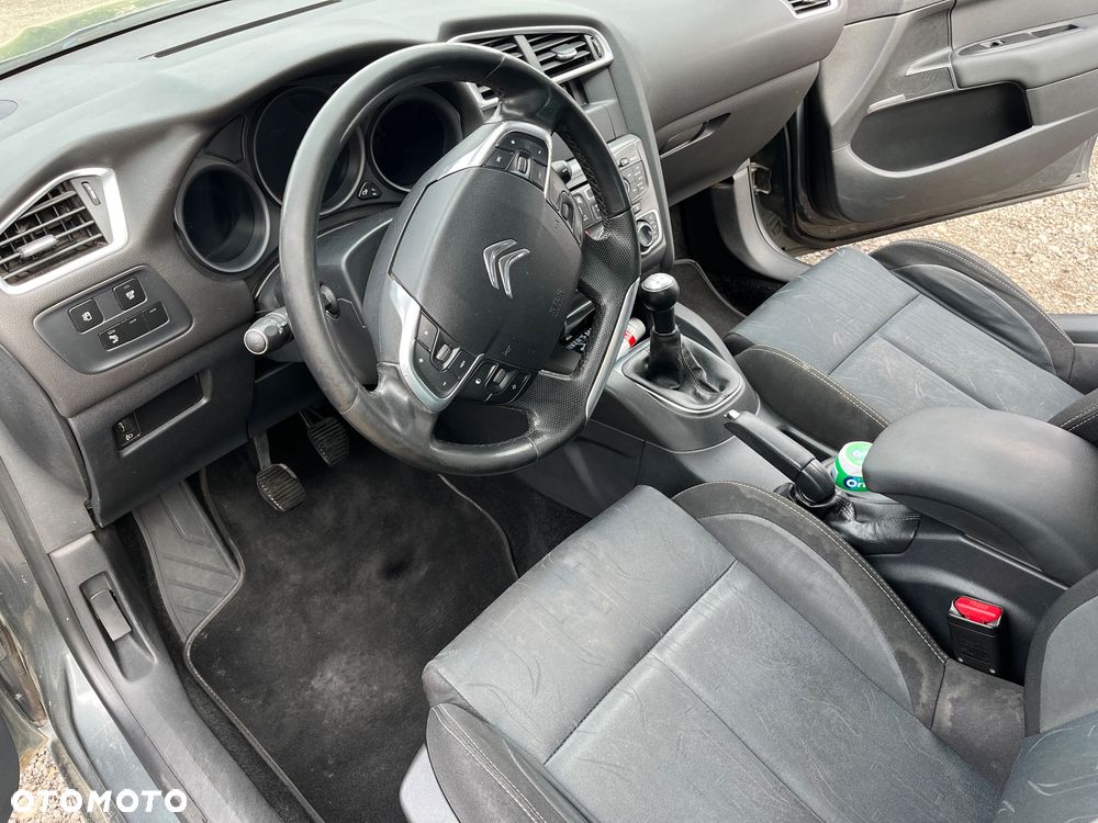 Citroën C4 1.6 HDi Seduction - 19
