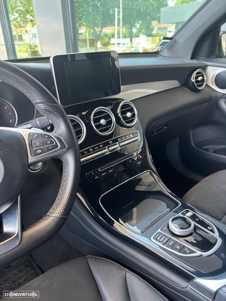 Mercedes-Benz GLC 350 e Coupé AMG Line 4-Matic - 10