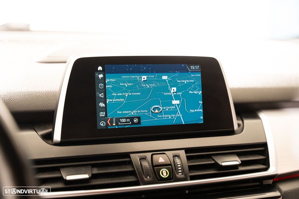 BMW 225xe Active Tourer Line Sport - 11