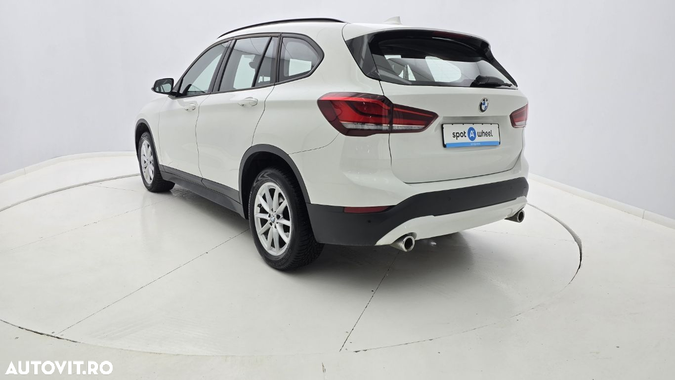 BMW X1 - 8